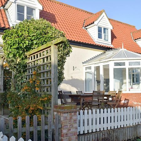 Granary Cottage Bentley  Экстерьер фото