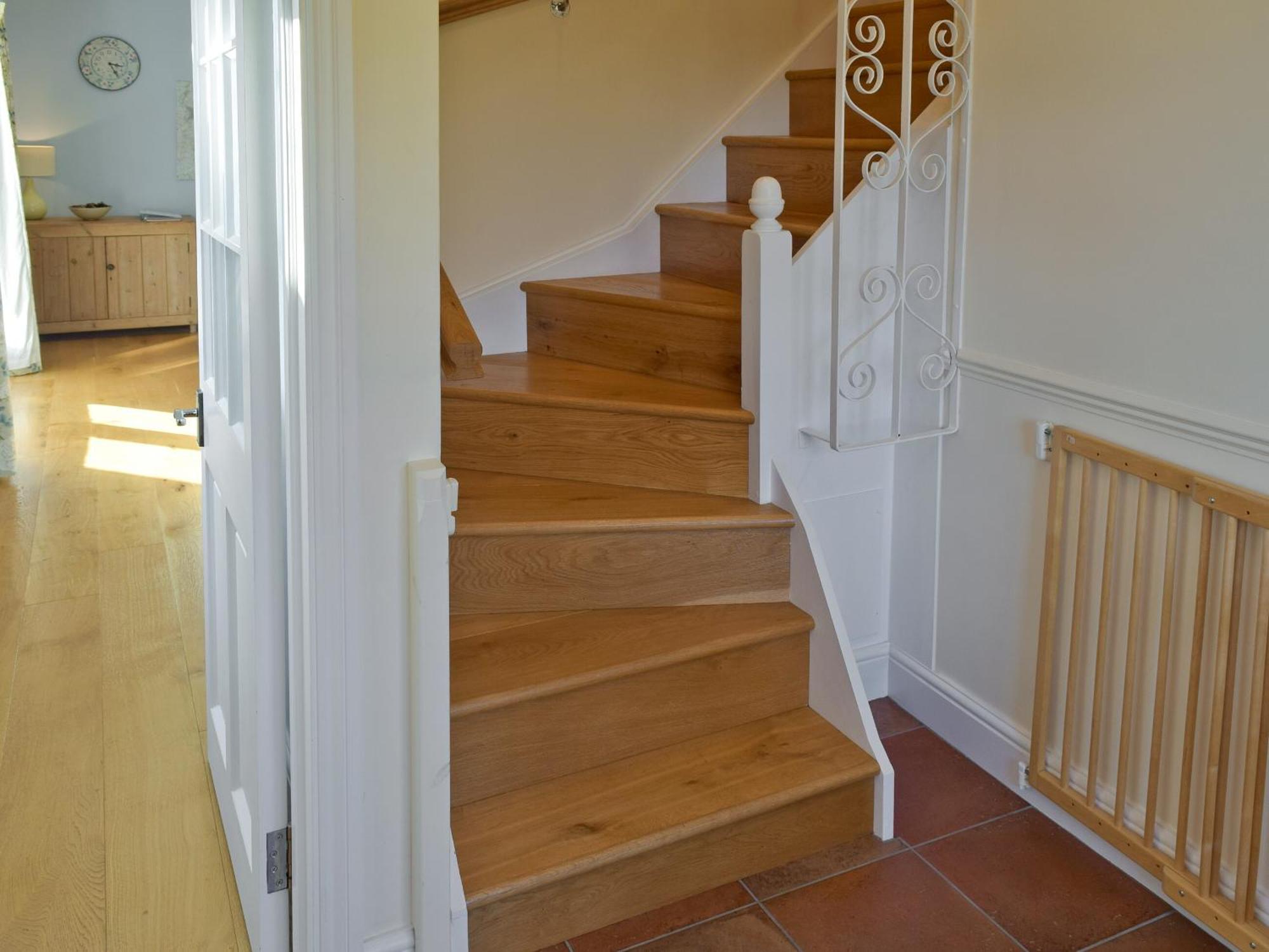 Granary Cottage Bentley  Экстерьер фото